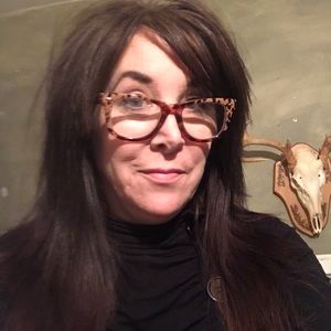 Meet your Posher, Lori